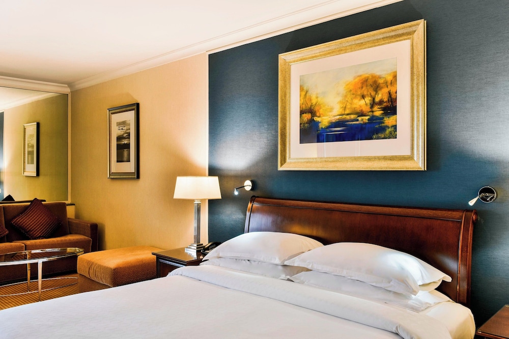 Club Room, Club lounge access, Guest room, 1 Queen photo 1