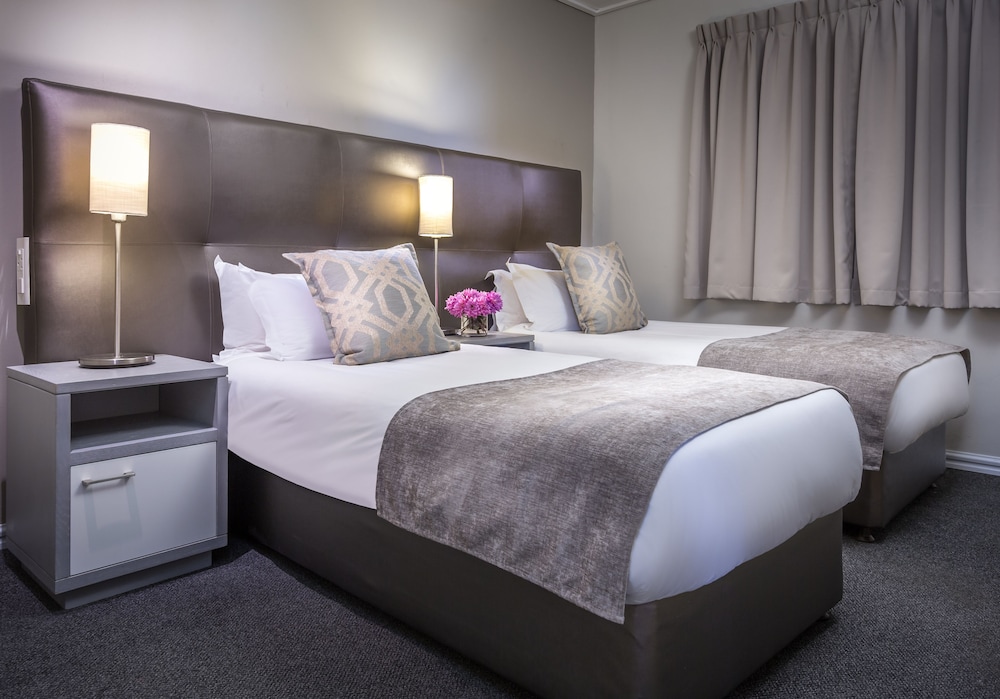 Classic Room (Twin or King) - Photo 6