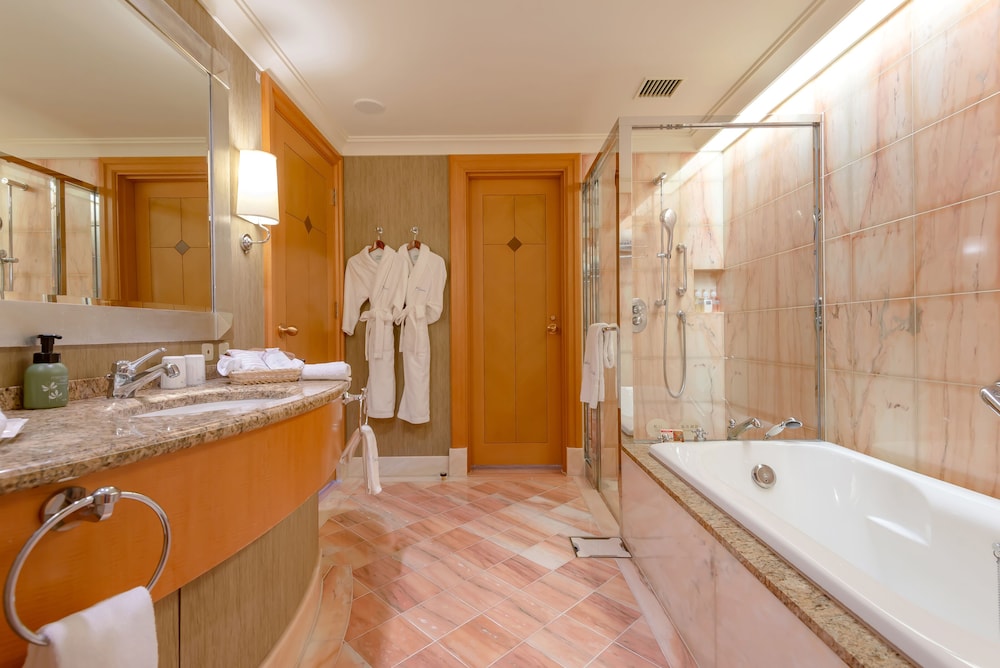 Harbour View Suite, Non Smoking - Photo 8