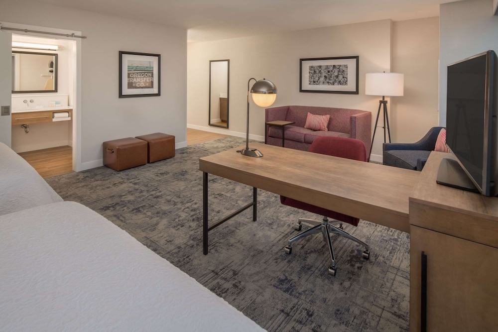 Studio Suite, 2 Queen Beds, Sofa Bed
