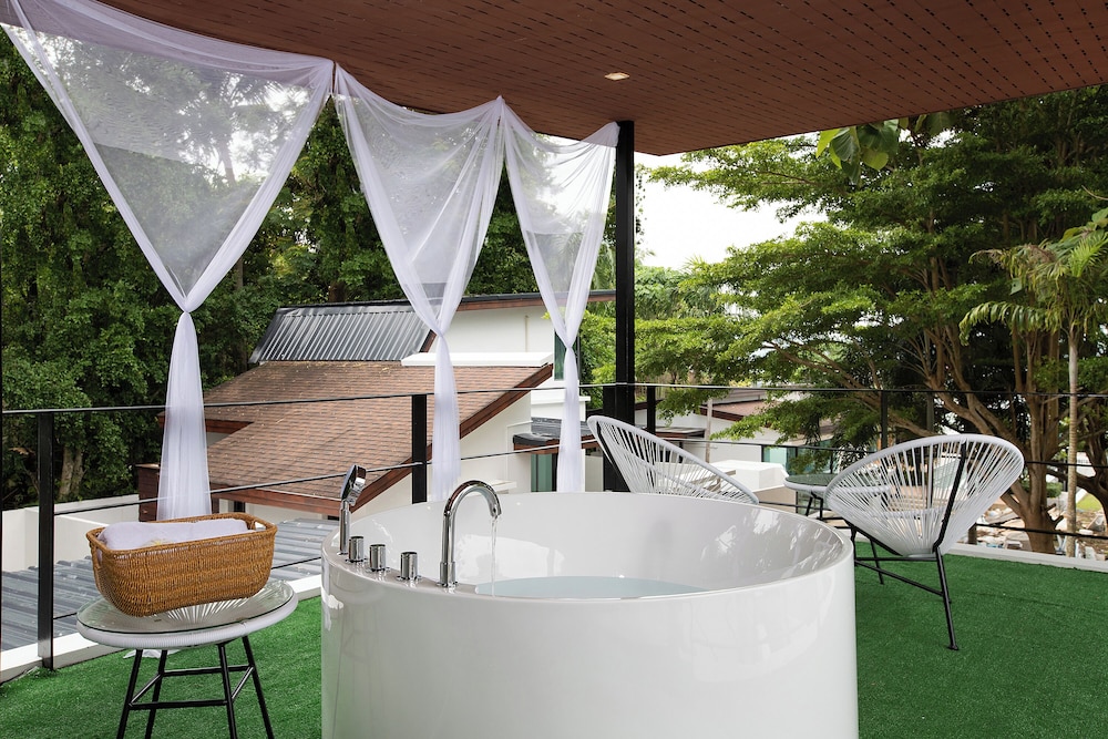 Two Bedroom Villa With Bathtub photo 2
