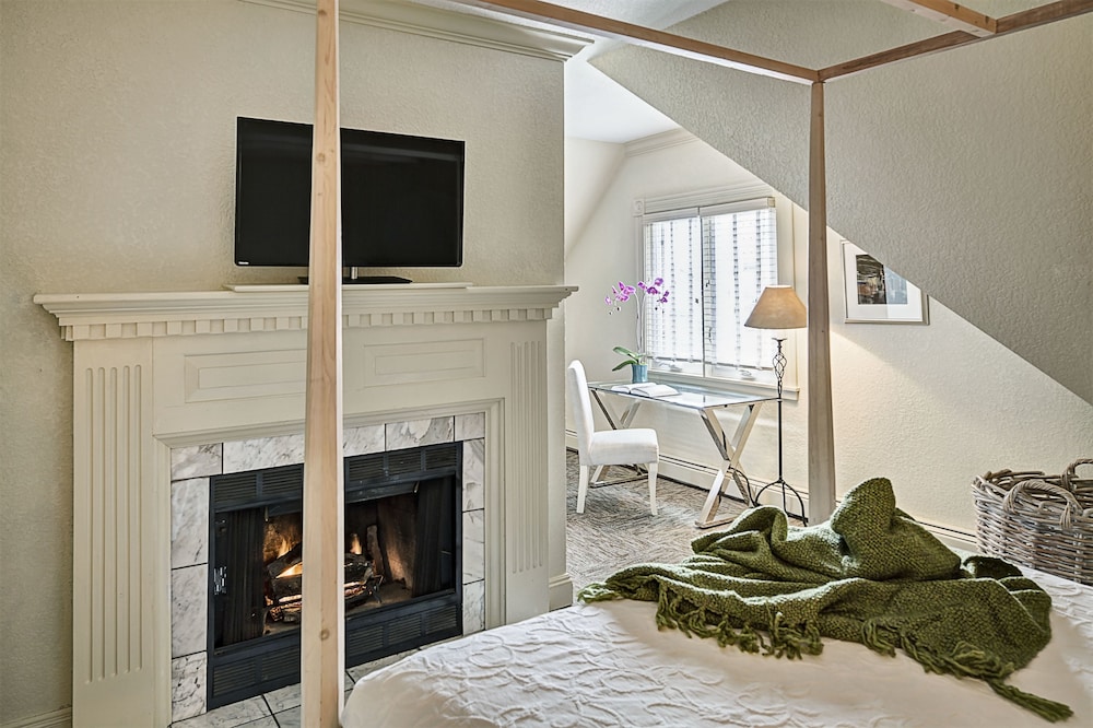 Grand King Suite 33 photo 3