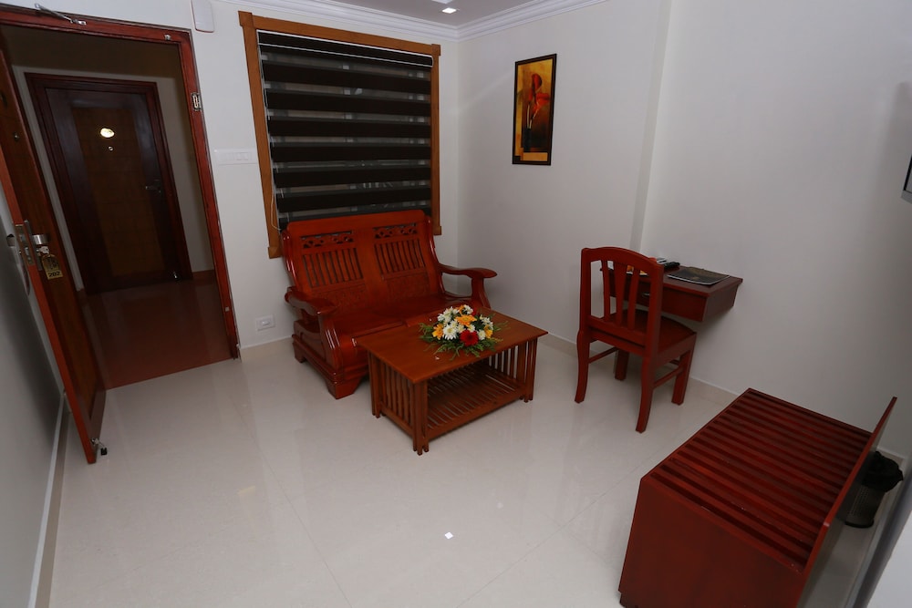 Royal Room photo 3