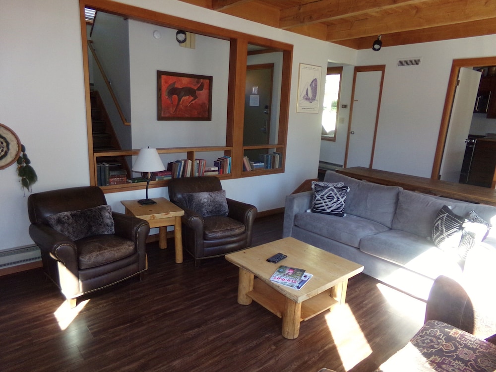 House, 1 King Bed (Tennis Townhome 2 Bd 25 Ba TTMR) photo 3