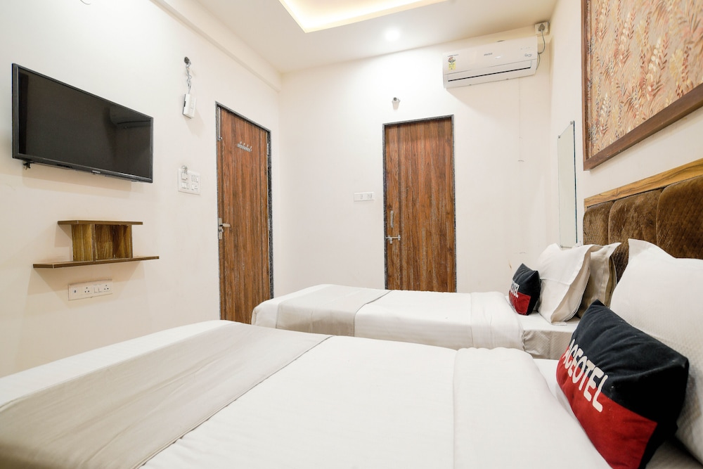 Deluxe Twin Room - Photo 6