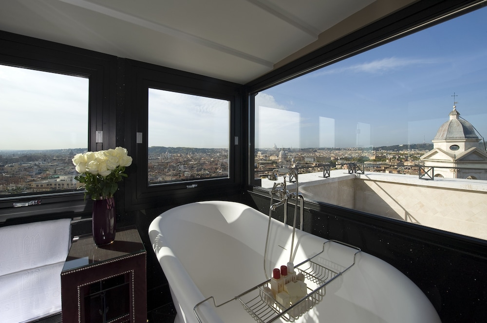 Penthouse (Hassler Suite) photo 3
