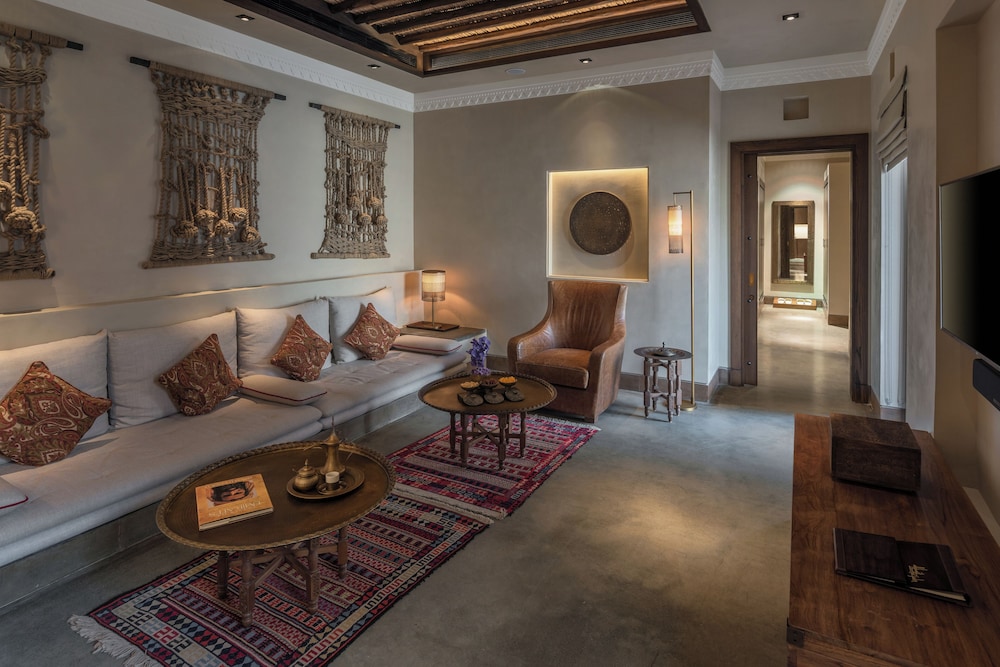 Luxury Suite, 1 King Bed (Chedi Grand Suite) photo 2