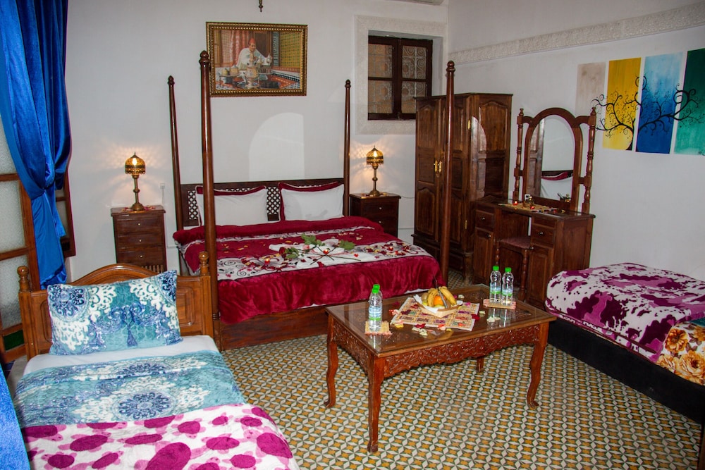 Classic Quadruple Room - Photo 5