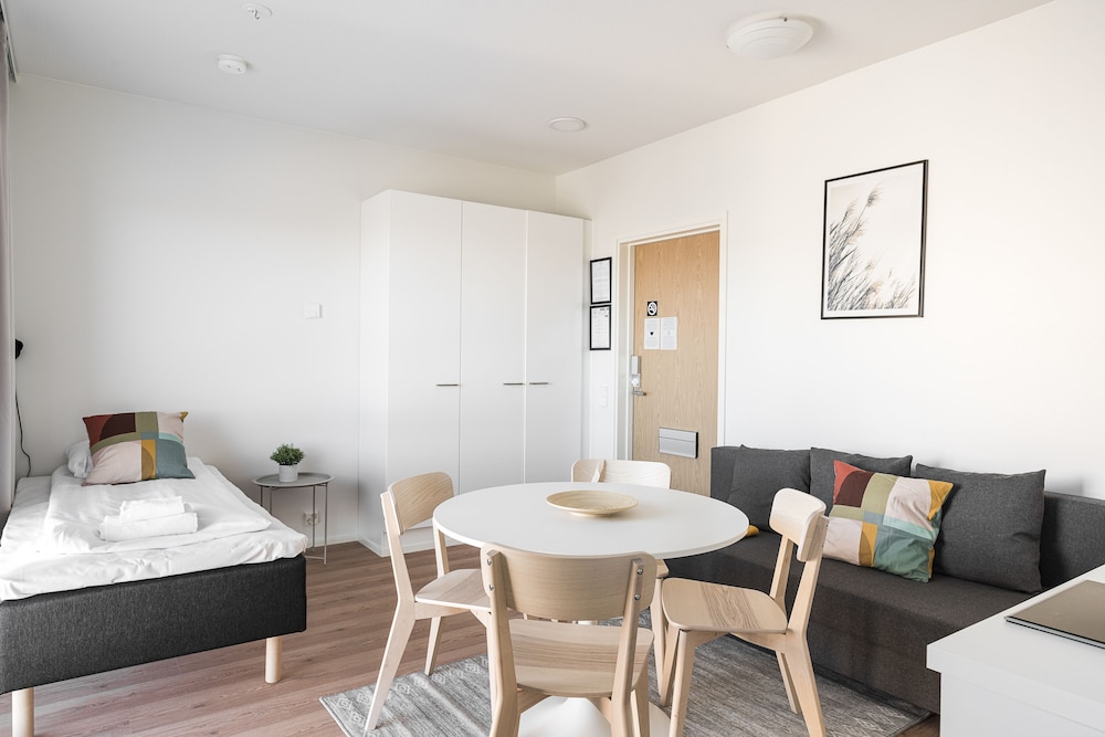Business Apartment, 1 Bedroom, Balcony photo 3