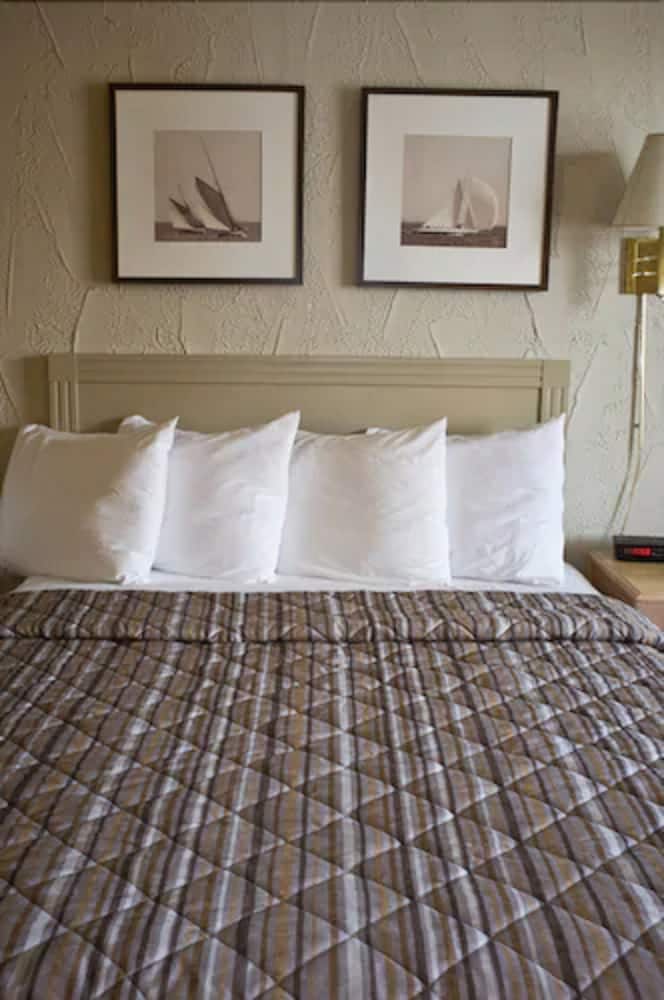 Standard Room photo 2
