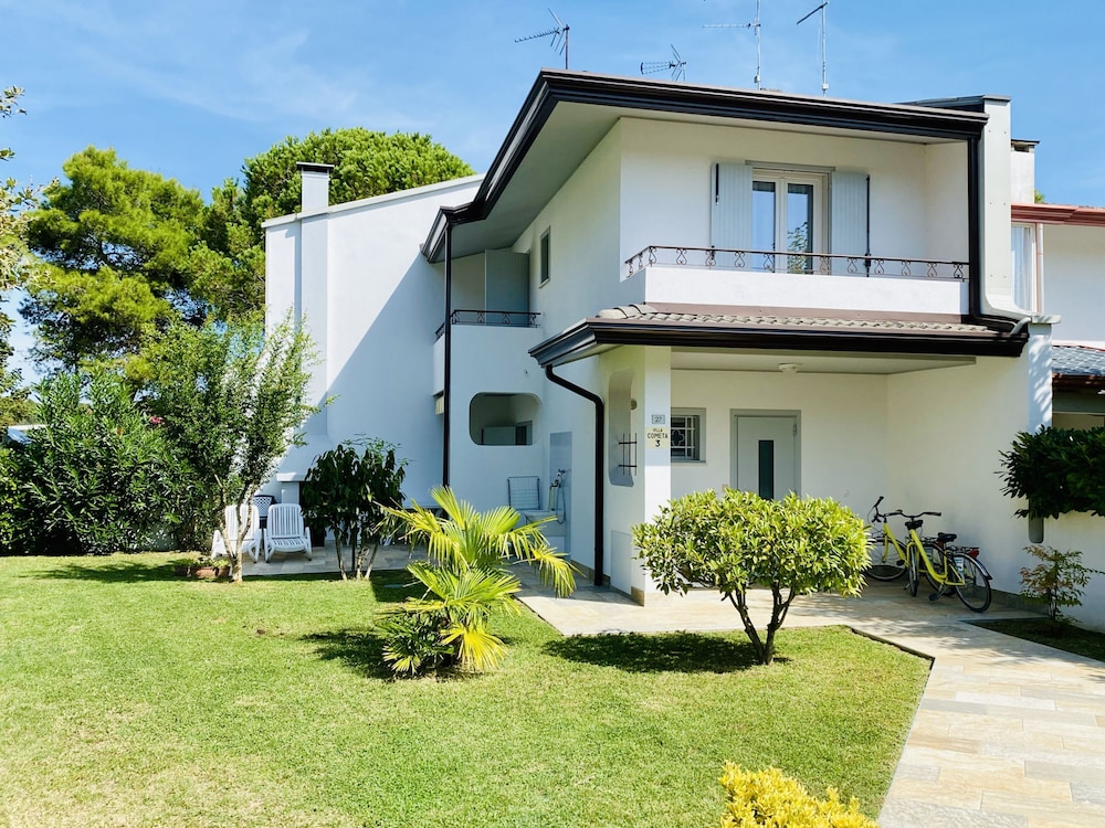 Villa, Smoking