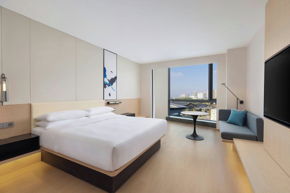 Room, 1 King Bed