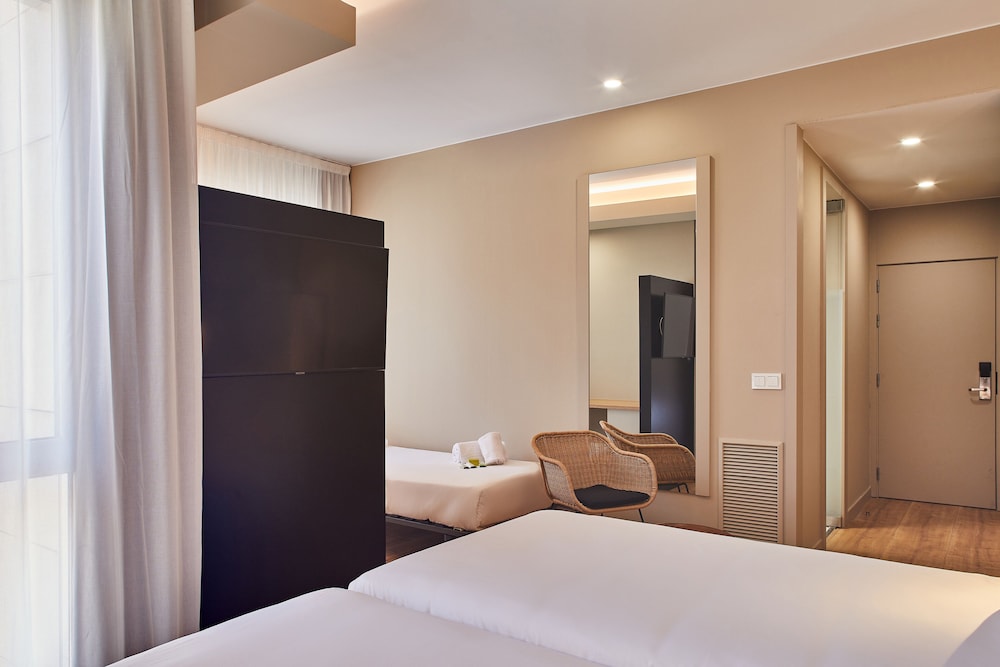 Triple Room (3 adults)