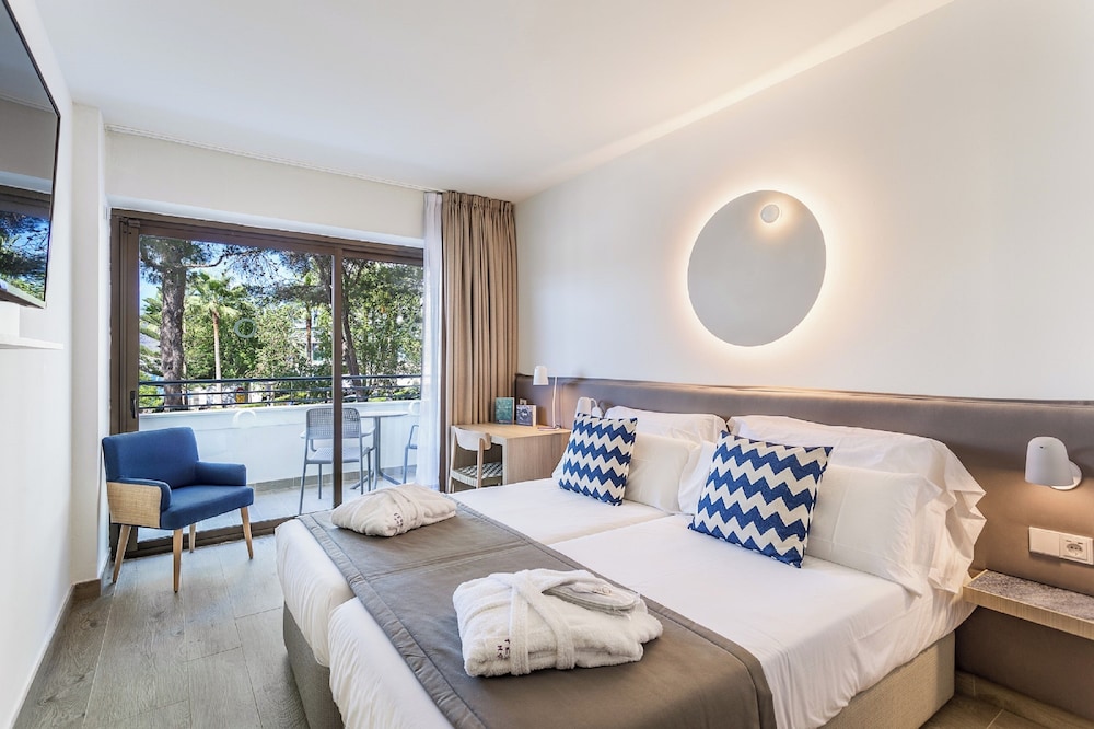 Standard Double Room Single Use, Balcony