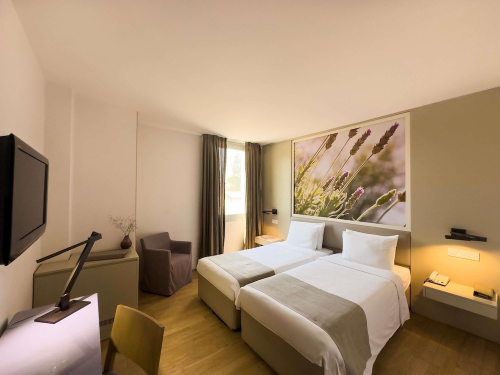 Superior Room, 2 Twin Beds - Photo 1