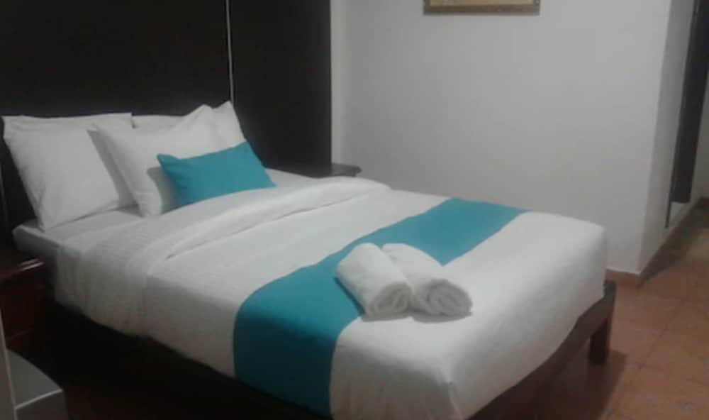 Basic Double Room, 1 Double Bed photo 2