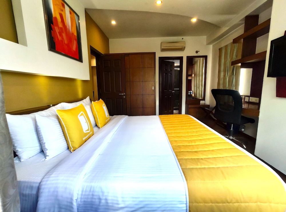 Signature Suite King photo 3