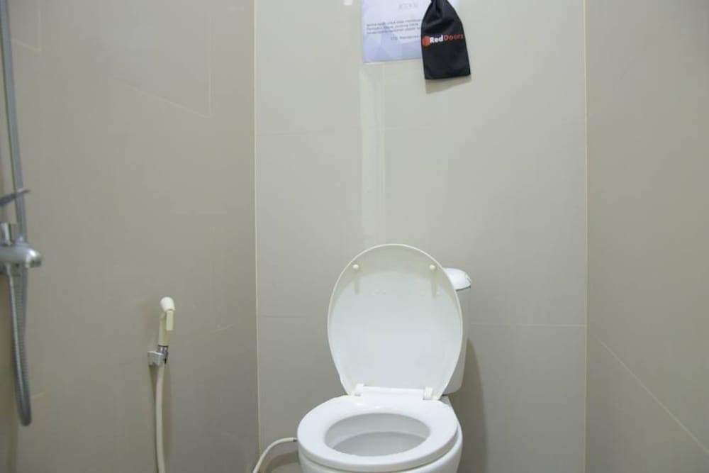 Deluxe Room - Photo 7