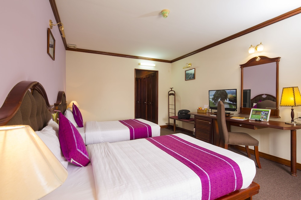 Superior Twin Room, City View - Photo 3