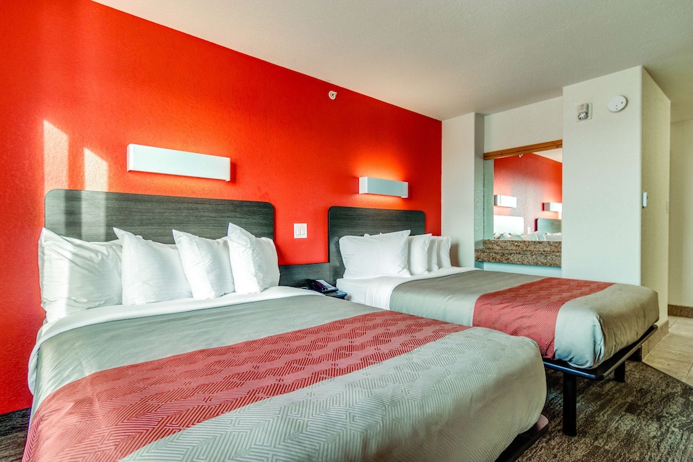 Deluxe Room, 2 Double Beds, Non Smoking, Kitchenette photo 1
