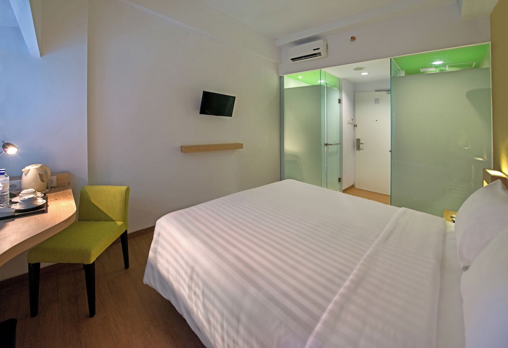 Whiz Room For 1 Person photo 3