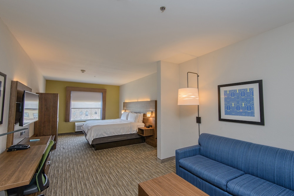 Suite, 2 Queen Beds, Accessible (Communications, Mobility, Access Tub) - Photo 3