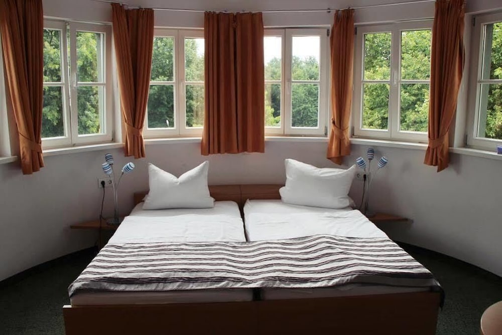 Double Room, Private Bathroom, Park View