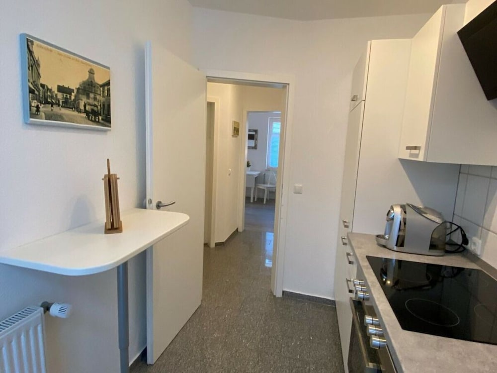 Apartment photo 2