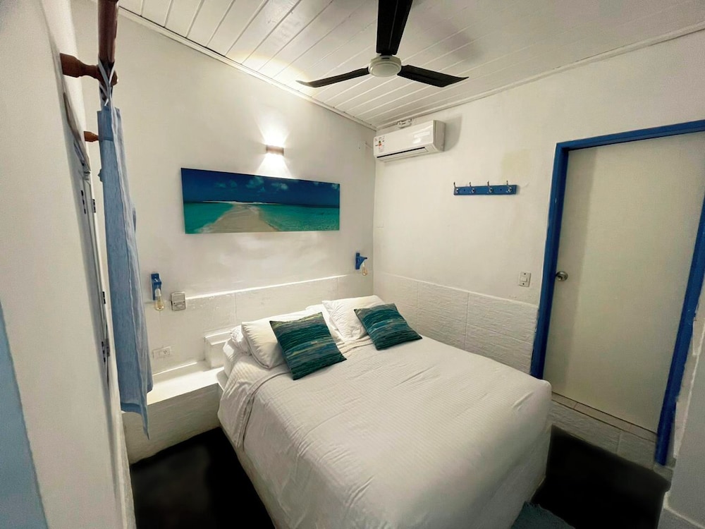 Standard Triple Room photo 2