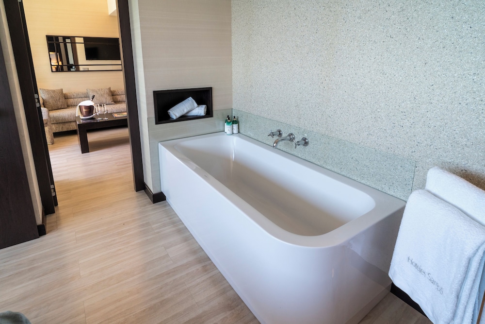 Penthouse Suite