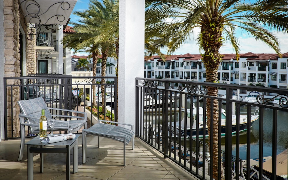 One Bedroom Suite, Accessible, Marina View photo 3