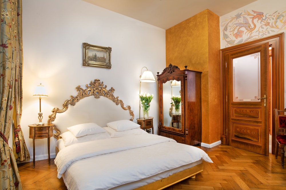 Suite Apartment