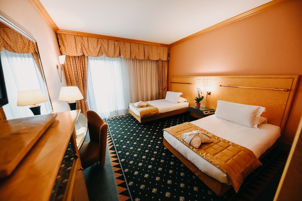 Classic Room - Photo 1