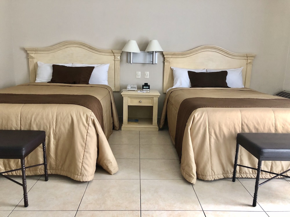 Standard Room photo 2