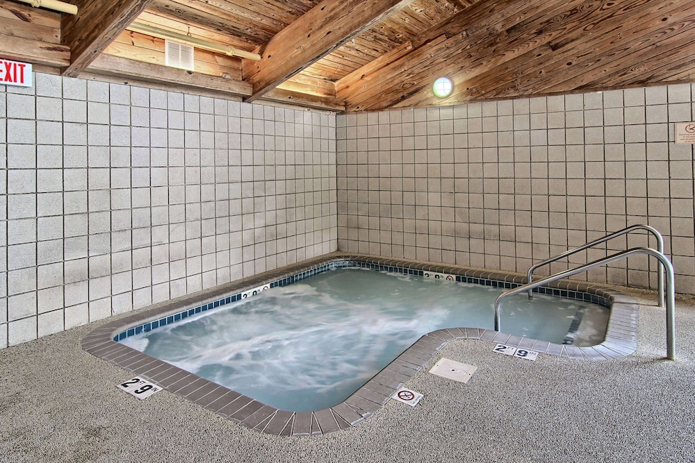 Business Suite photo 3