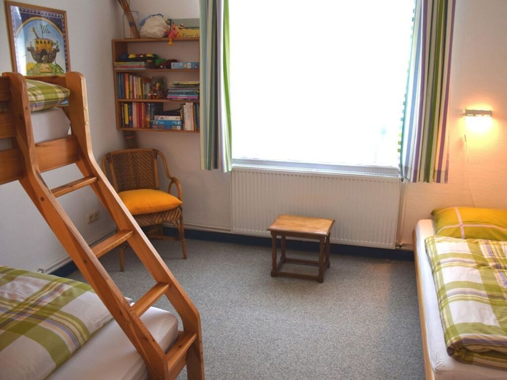 Apartment photo 1