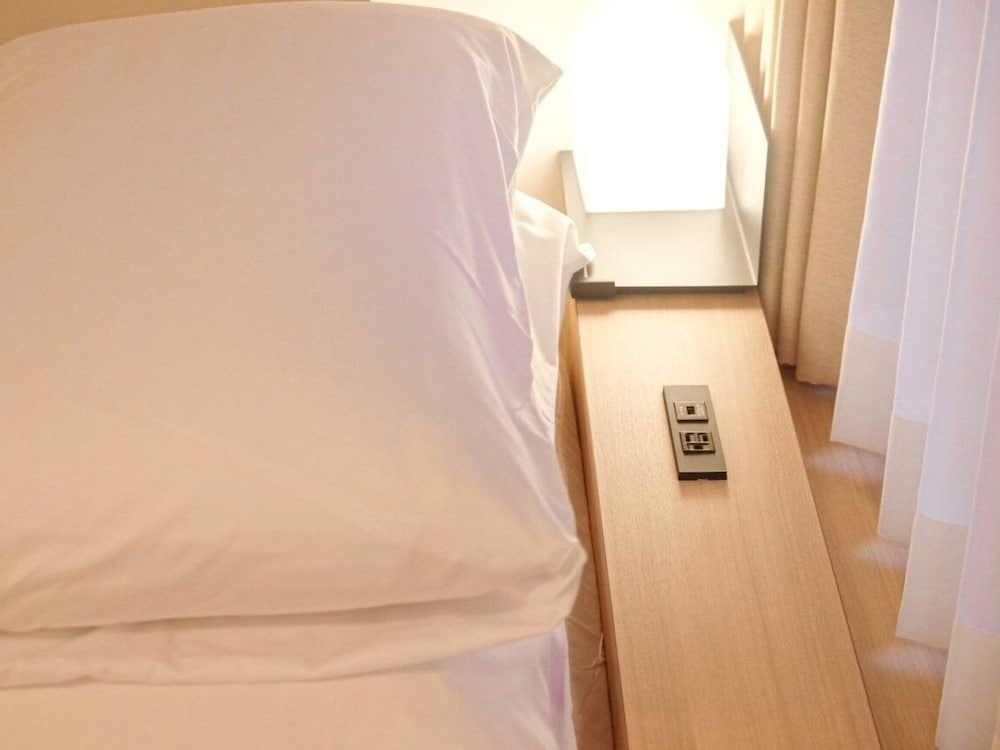Room, 1 King Bed, Accessible - Photo 20