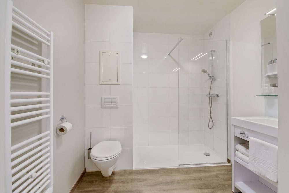 COMFORT STUDIO (SINGLE BEDS) photo 2