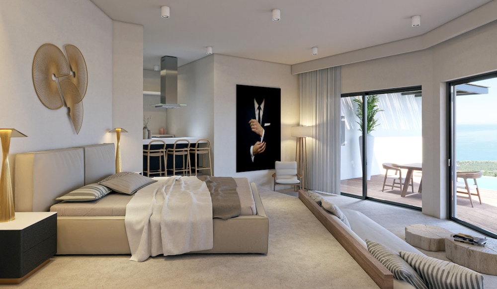 Emerald Honeymoon Deluxe Suite
