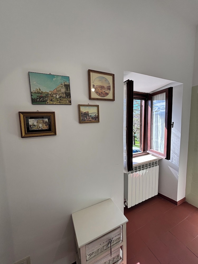 Deluxe Room, Hill View photo 2