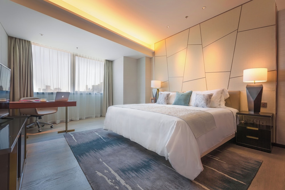 Premier Room, 1 Bedroom photo 3