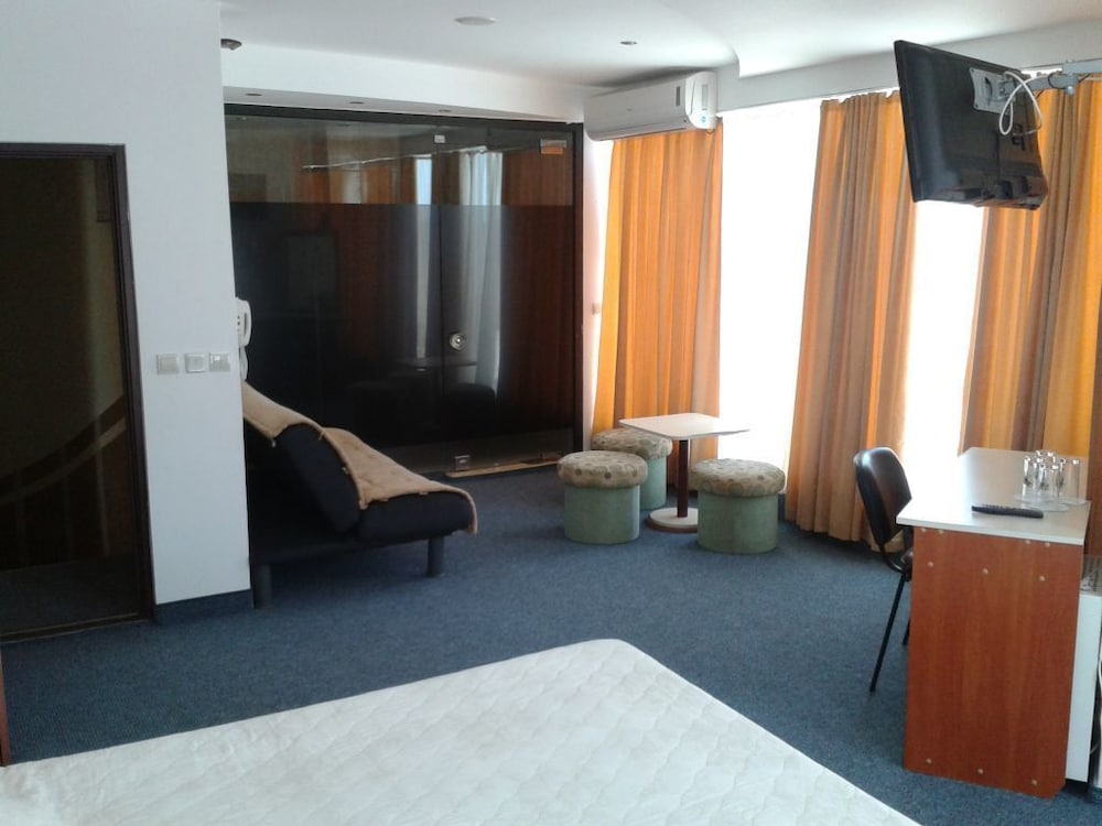Family Double Room photo 1