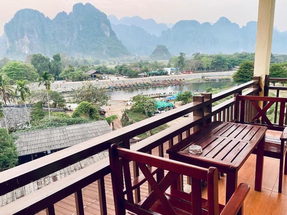 Deluxe Double Room, Balcony, River View