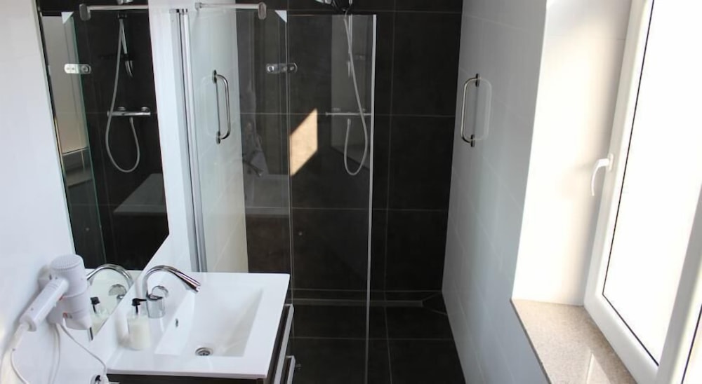 Standard Double or Twin Room photo 2
