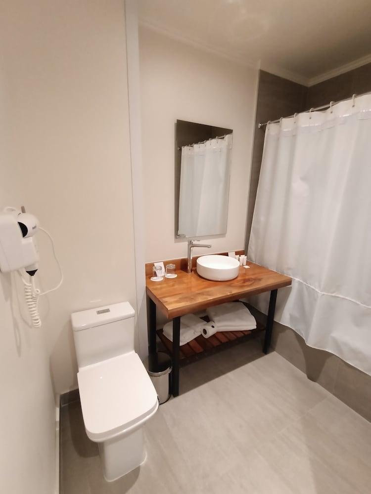 Standard Triple Room - Photo 4