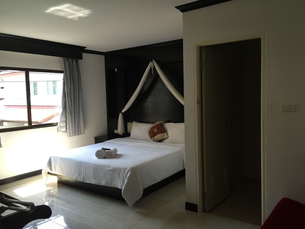 Economy Room photo 1