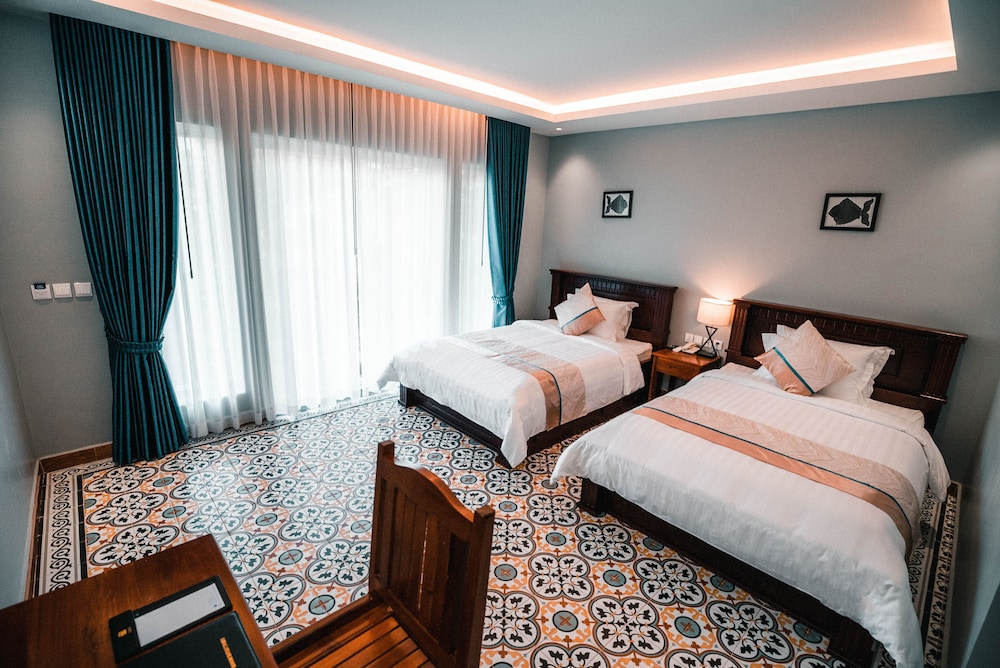 Deluxe Twin Room photo 2