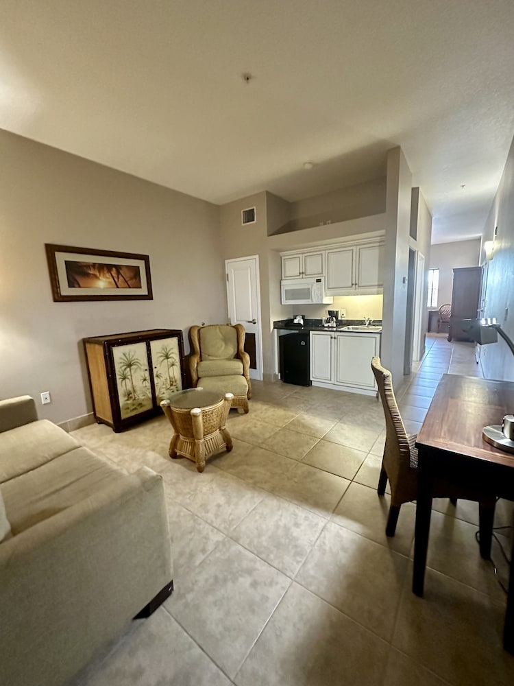 Deluxe Suite, 1 Bedroom photo 1