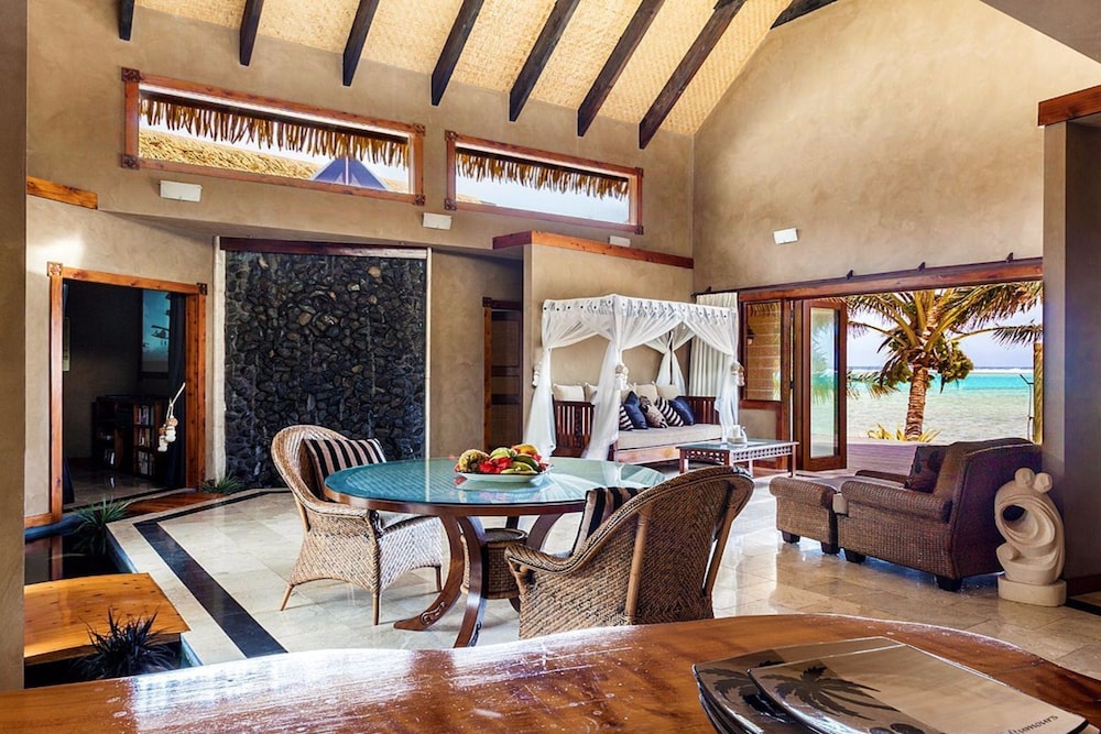 Platinum Villa photo 3