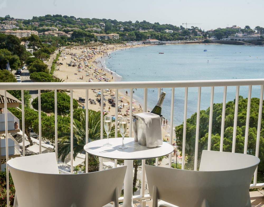Superior Room, Sea View, Tower - Photo 5